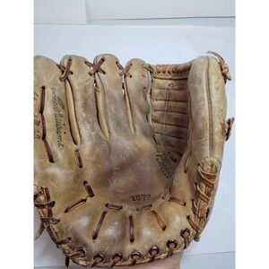Sears Ted Williams Leather Baseball Glove Vintage LHT #1677 Autograph Model